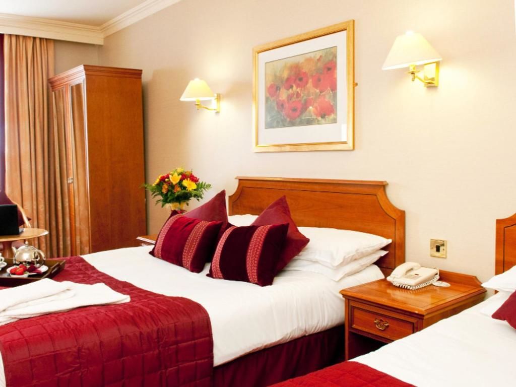 Отель Eyre Square Hotel Голуэй
